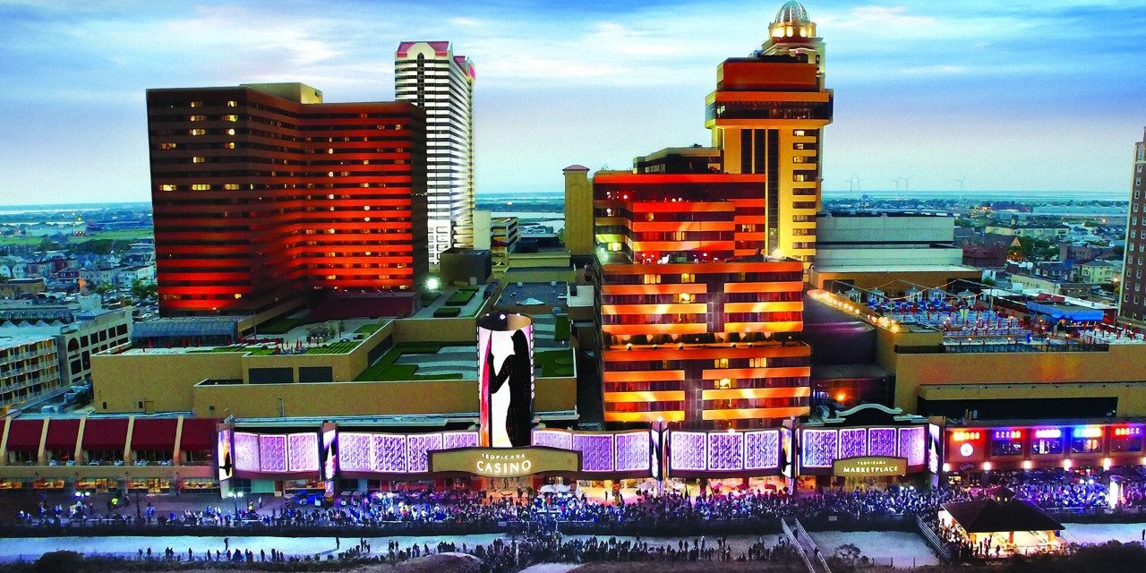 Caesars Rewards logo