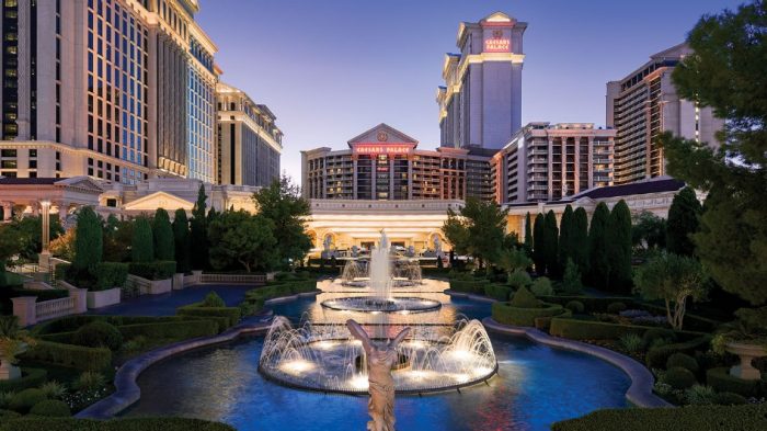 Experience Las Vegas Hotels, Shows and Casinos - Caesars Vegas