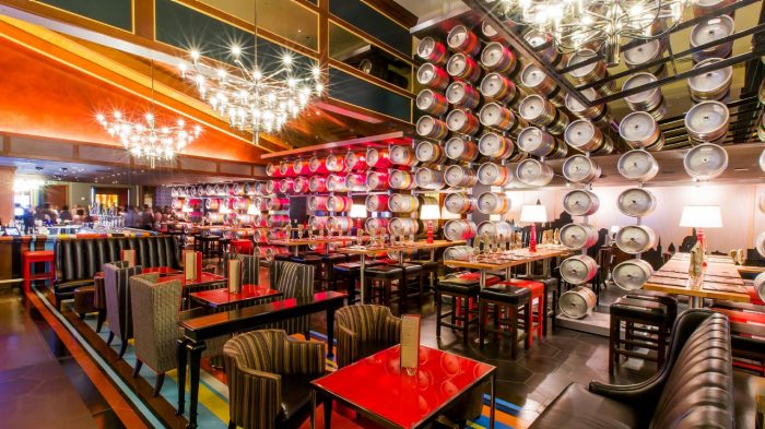 Exterior of Gordon Ramsay Pub and Grill located in Caesars Palace