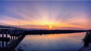 lau colorado river sunrise