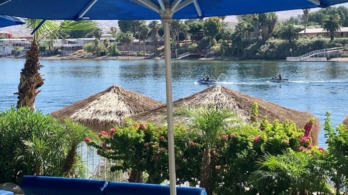Daybed with a cabana with view of the river.