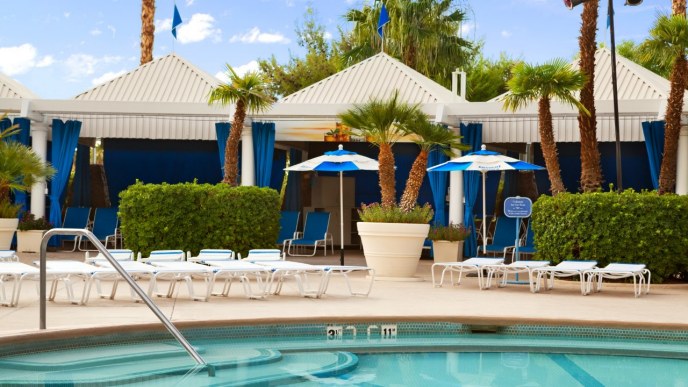 Las Vegas Pools  Best Vegas Pools, Cabanas & Daybeds