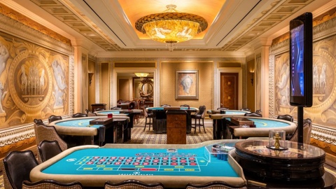 https://luxury-casino-si.com/