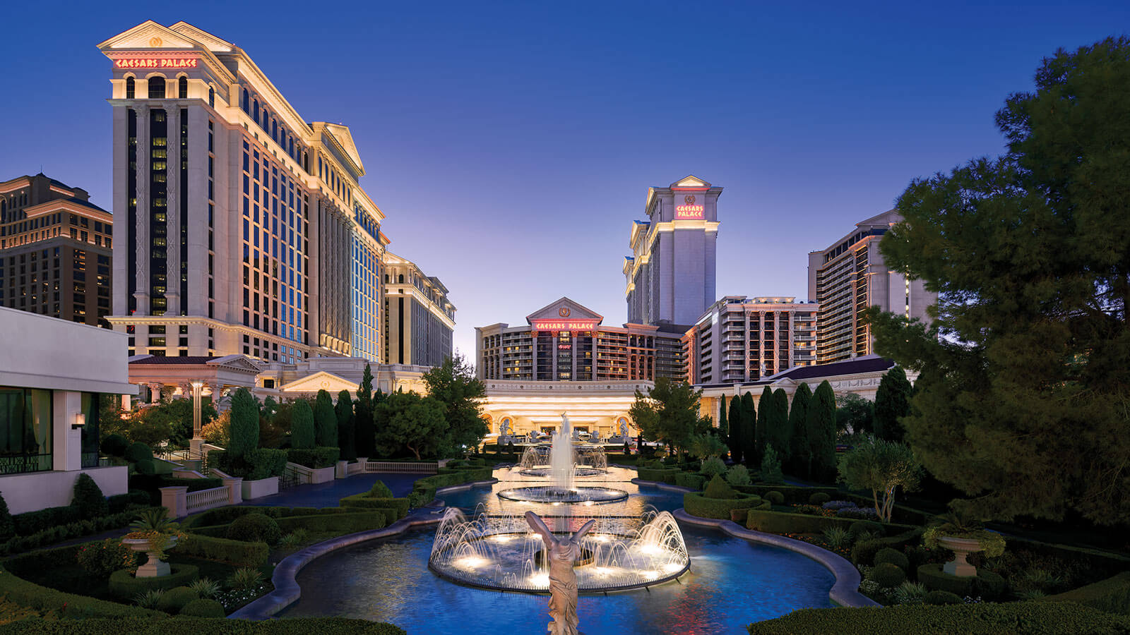 caesars palace pool