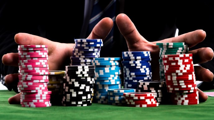 Horseshoe Poker  Poker chips, Custom poker chips, Poker