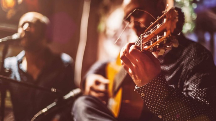 Live Music Schedule at Veil Bar - Eldorado Scioto Downs
