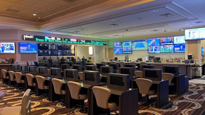Things to Do at Horseshoe Council Bluffs - Caesars Entertainment
