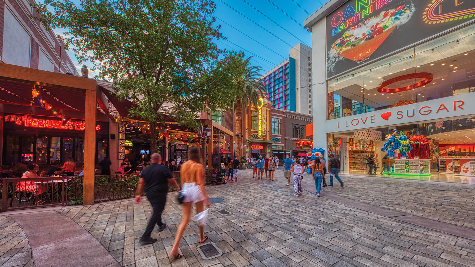 10 Malls in Las Vegas For Your Retail Therapy Needs