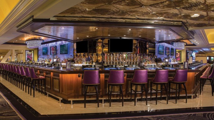 Las Vegas Beer Bar - Signature Bar - Harrah's Hotel & Casino