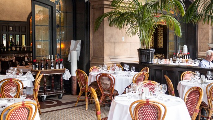 paris hotel las vegas restaurants