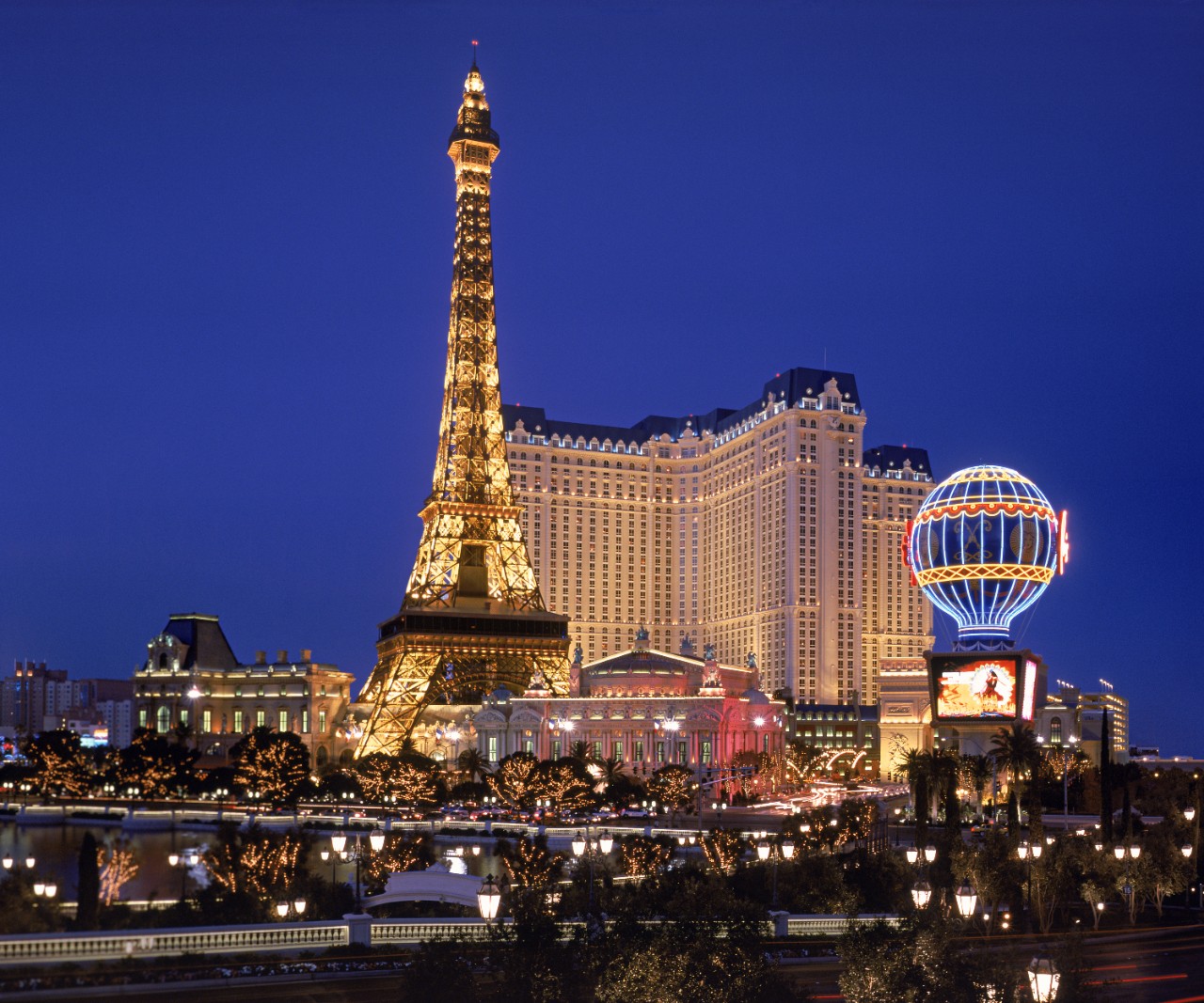 Paris Las Vegas Property Exterior Hotel 1