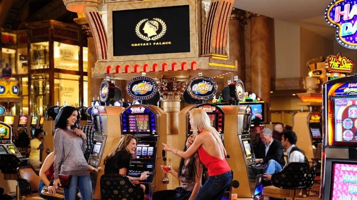Casino Slots - Caesars Palace Las Vegas
