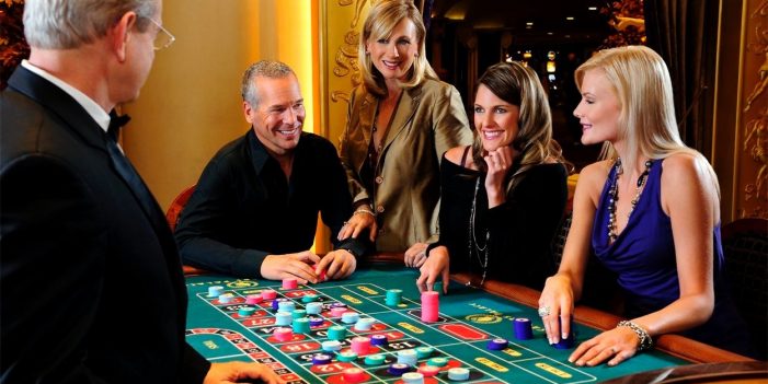 Casino Table Games - Caesars Palace Las Vegas