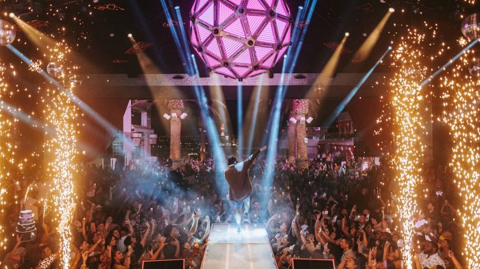 Drai S Nightclub Las Vegas Pool Party The Cromwell Hotel
