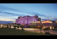 Harrahs-Gulf Coast-Property-Pool-LiveEntertaiment Harrahs-Gulf Coast-Property-Pool-LiveEntertaiment